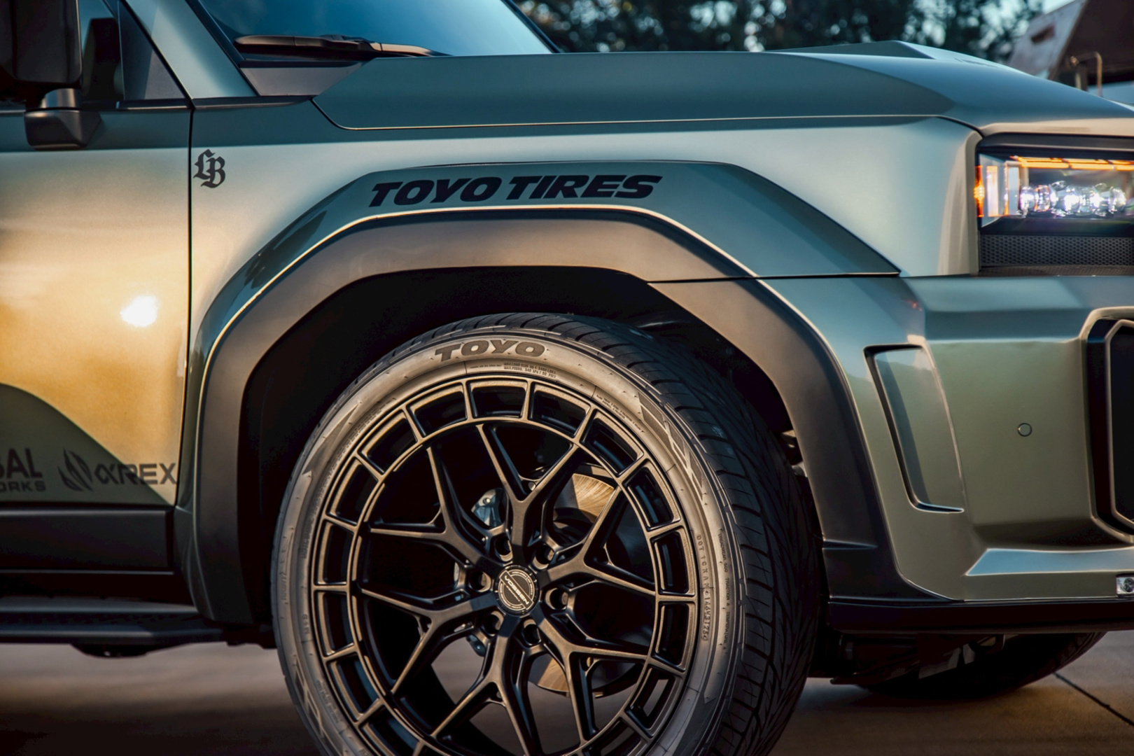 SMALL_LB-WORKS-TOYOTA-LAND-CRUISER-25000017